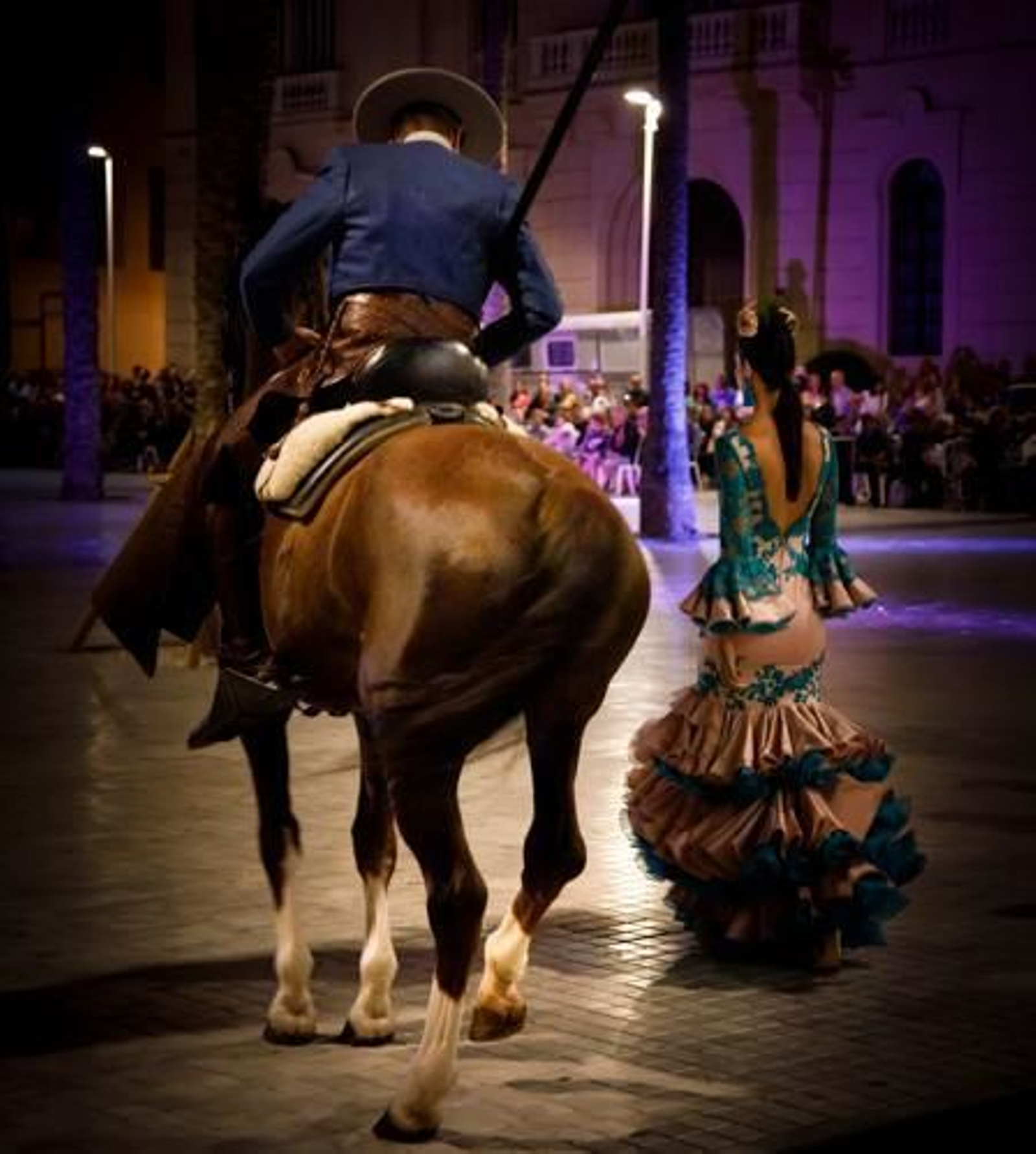 Cabalgando entre costuras