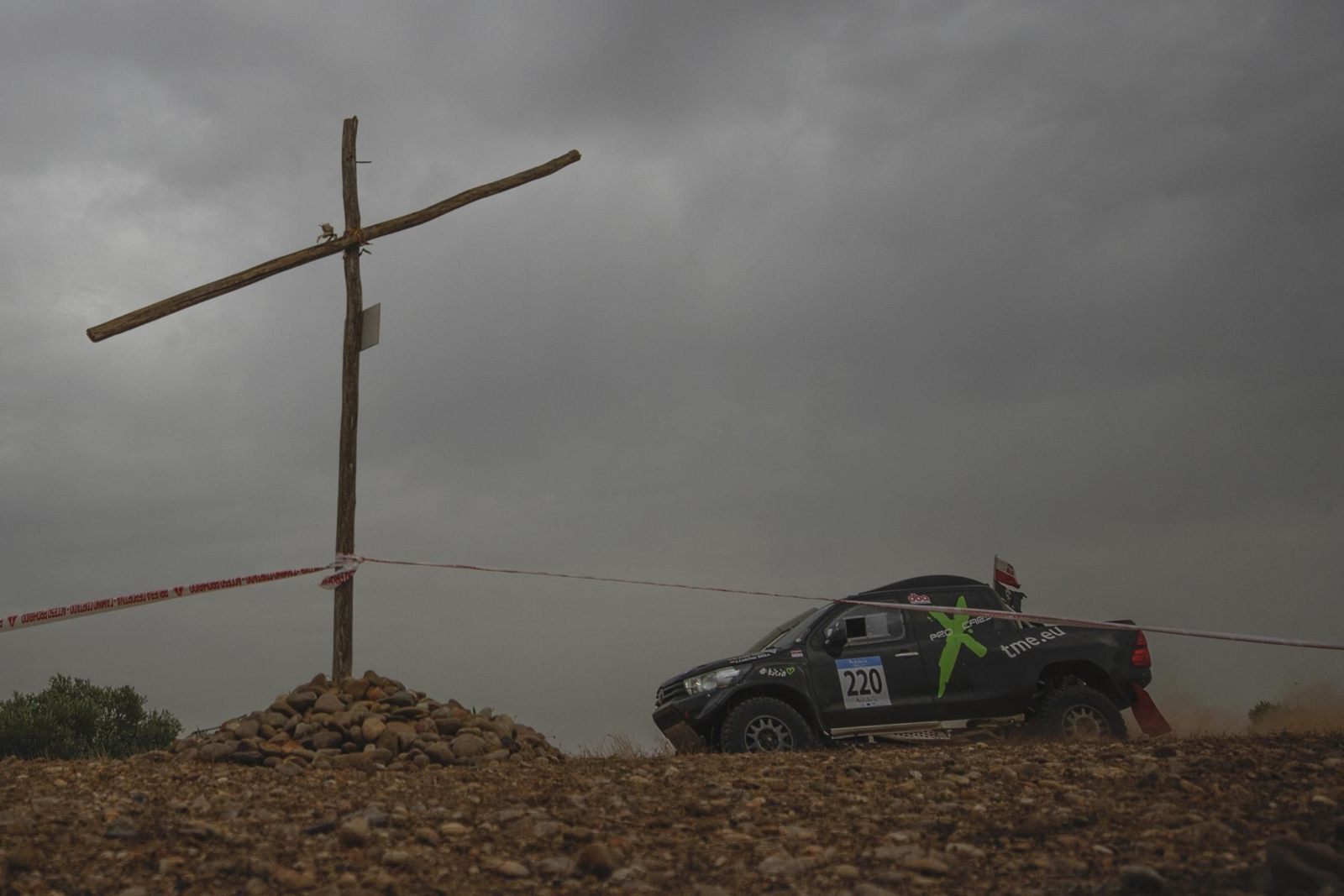 Andalucía Rally: las imágenes del 'Dakar' de Dos Hermanas | Día 1