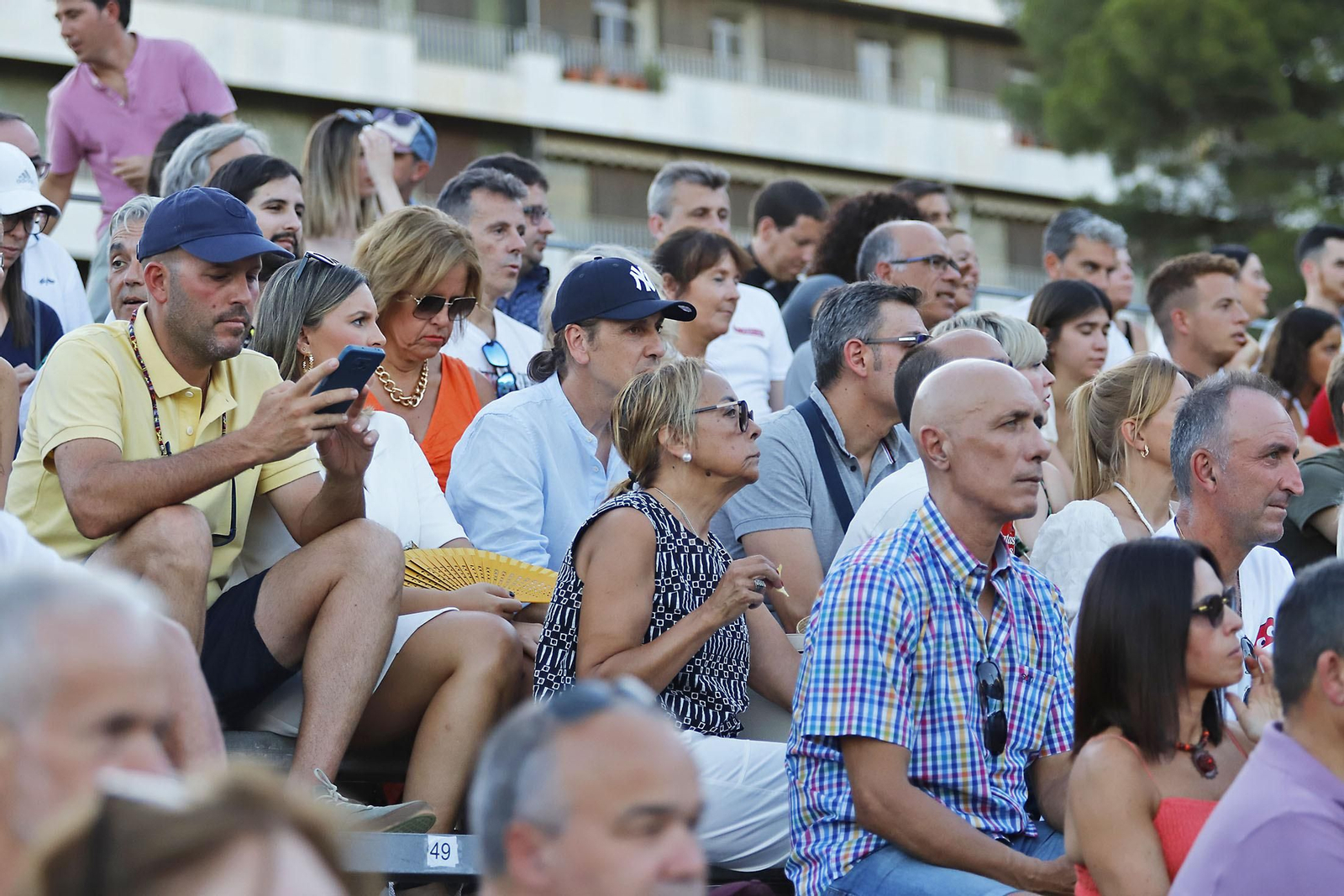 Imágenes del ambiente en la final femenina de la Copa del Rey de tenis de Huelva