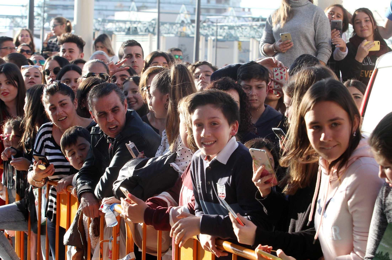 Manuel Carrasco firma sus discos, en imágenes