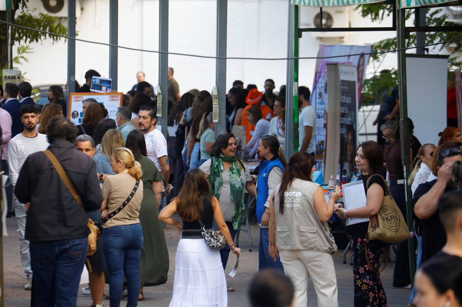 La I Feria de Empleo de Distrito Sur, en imágenes