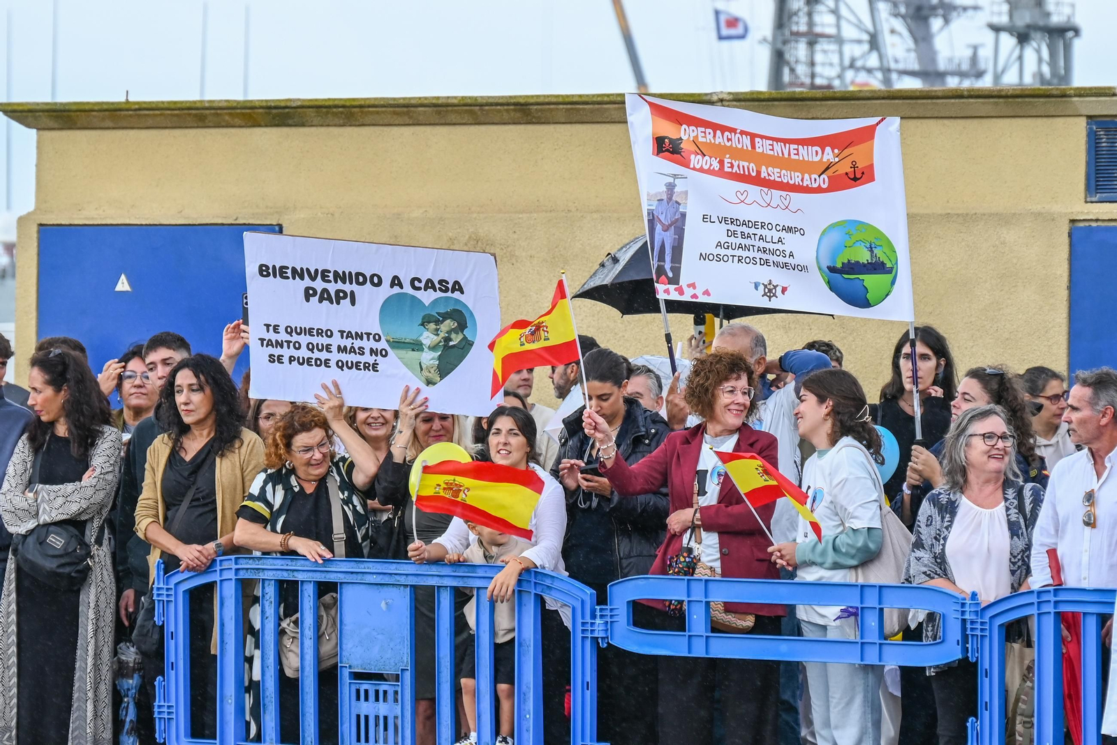 Las imágenes de la llegada de la fragata Navarra a la Base de Rota tras la operación Atalanta
