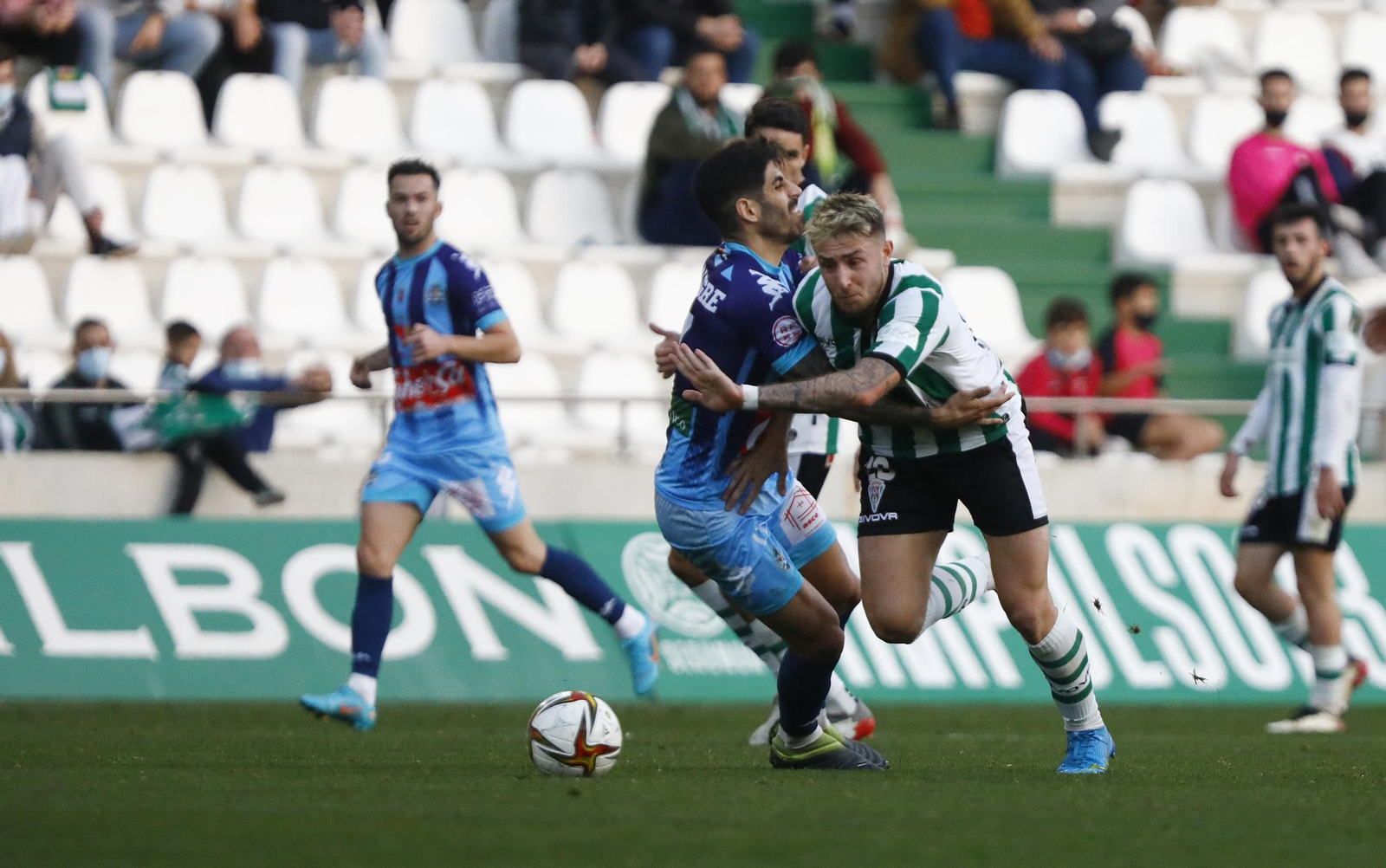 Las imágenes de la victoria del Córdoba CF ante el CD Coria