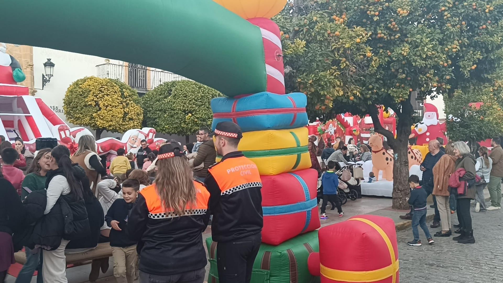 El mágico poblado navideño de Villa del Río, en imágenes
