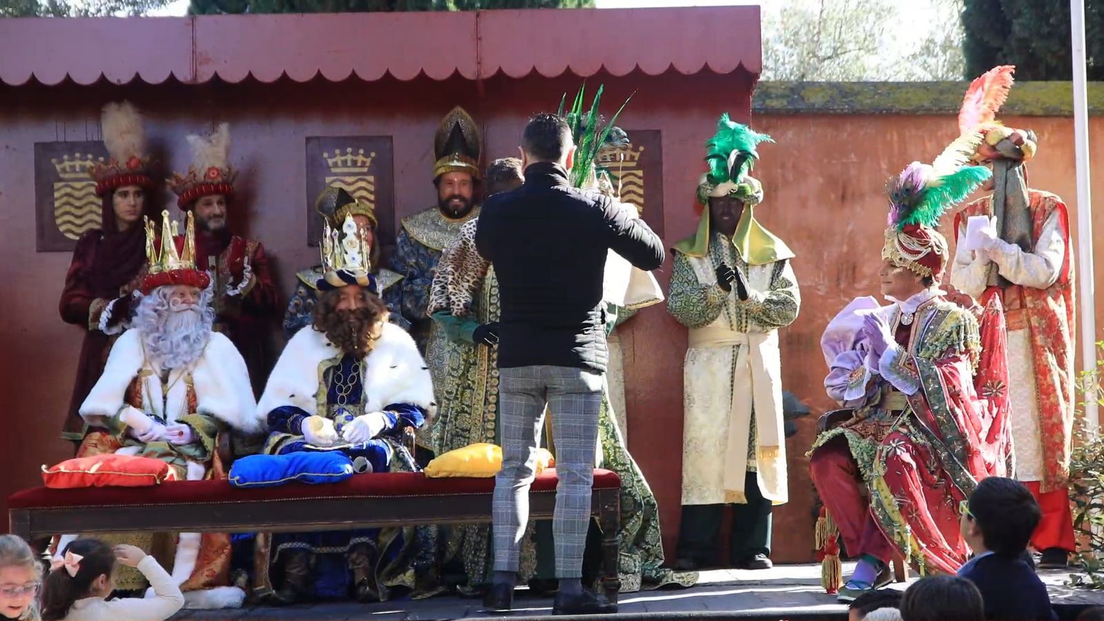 Emocionante coronación de los Reyes Magos de Jerez 2026 en el Alcázar