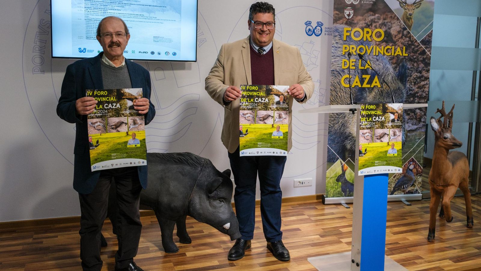 Presentación del IV Foro Provincial de Caza en la Diputación de Huelva.