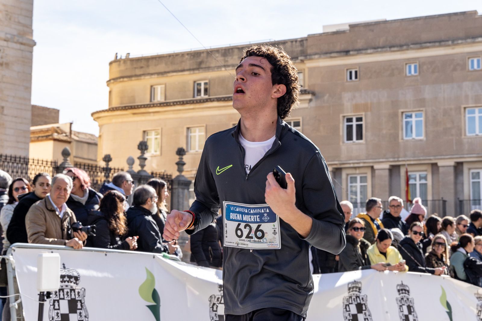 En imágenes: deporte y solidaridad se dan la mano en la VI Carrera-Caminata de la Hermandad de la Buena Muerte (1)