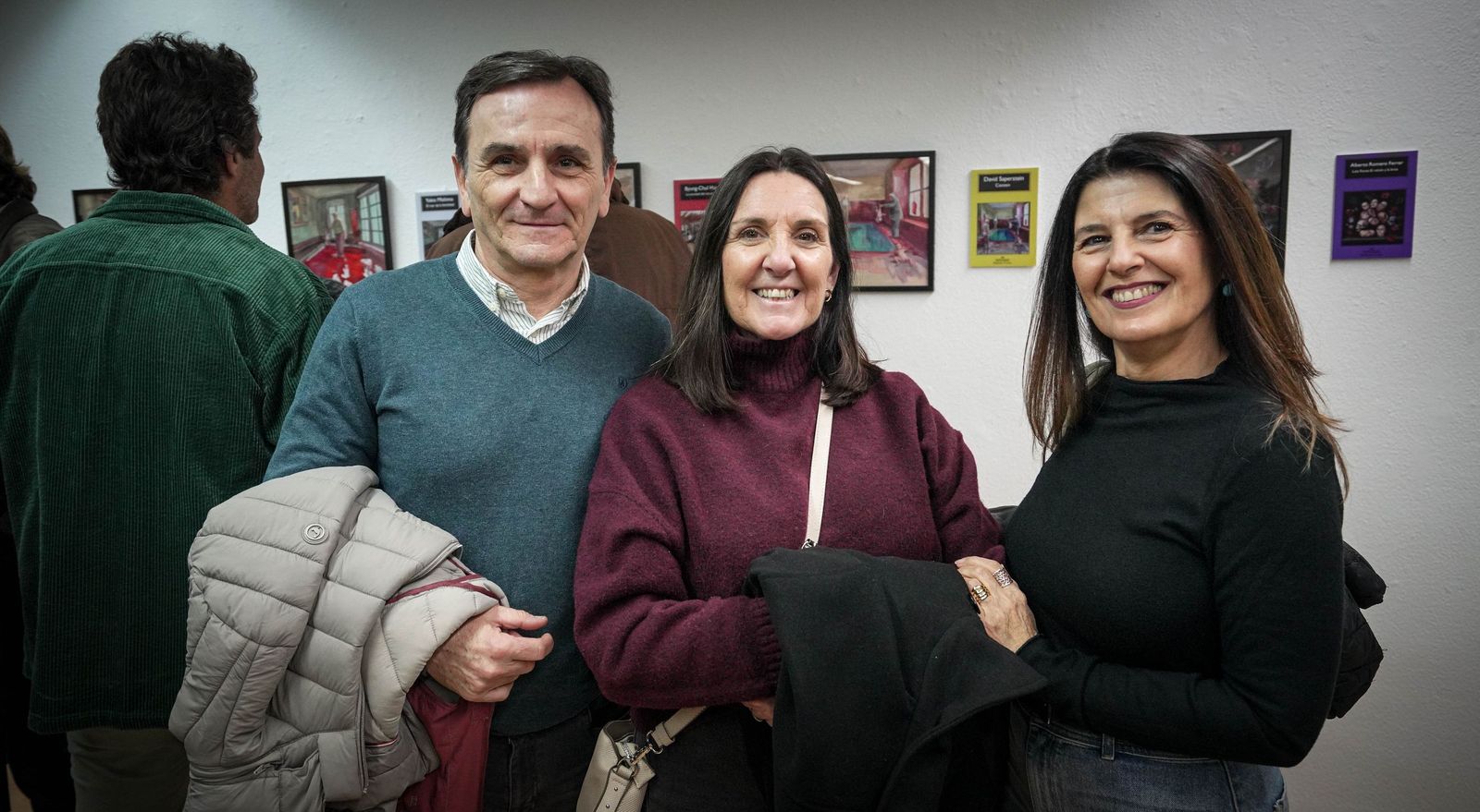 Imágenes de la inauguración de la exposición de Manuel del Valle en la sala ArteaDiario