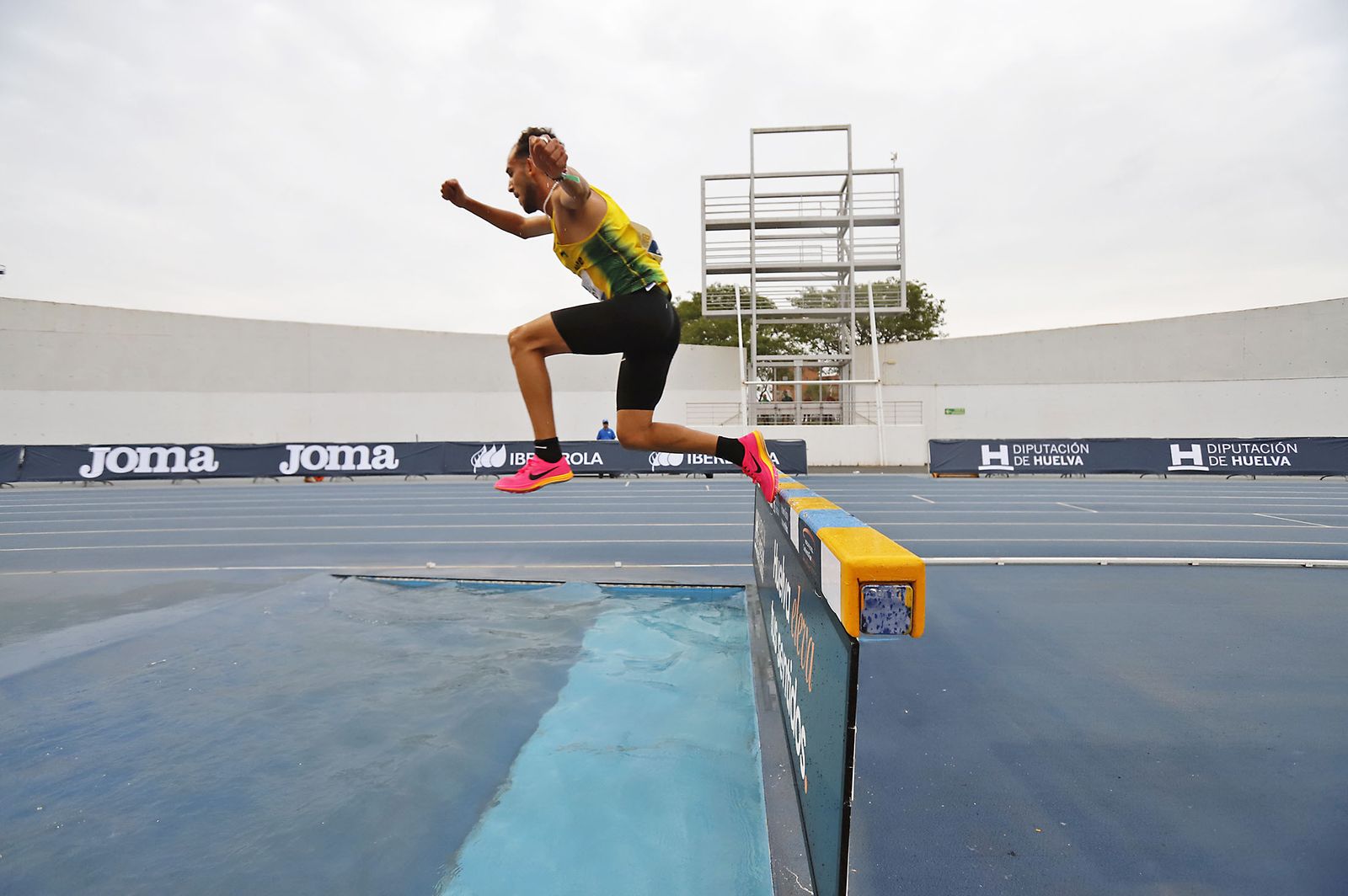 Imágenes del XIII Meeting Iberoamericano de atletismo de Huelva
