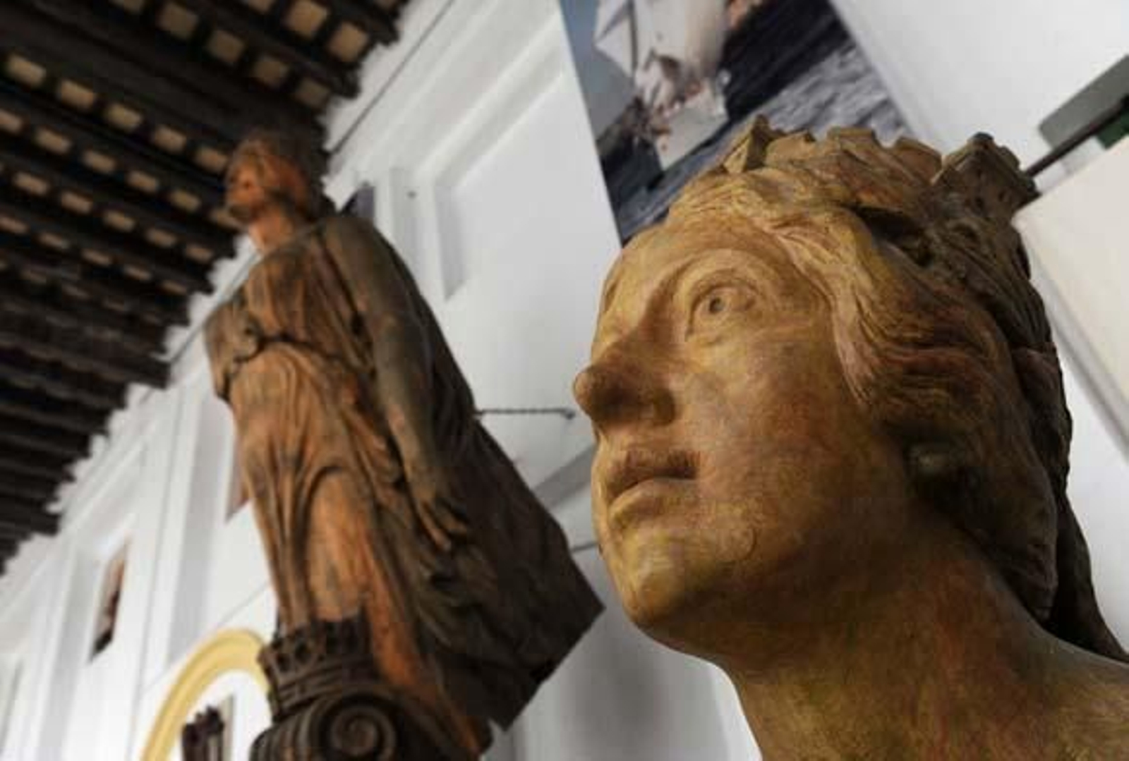 Tras un periodo de restauración, la Armada presentó el primer mascarón de proa que lució el buque escuela entre 1927 y 1936

Foto: Elias Pimentel