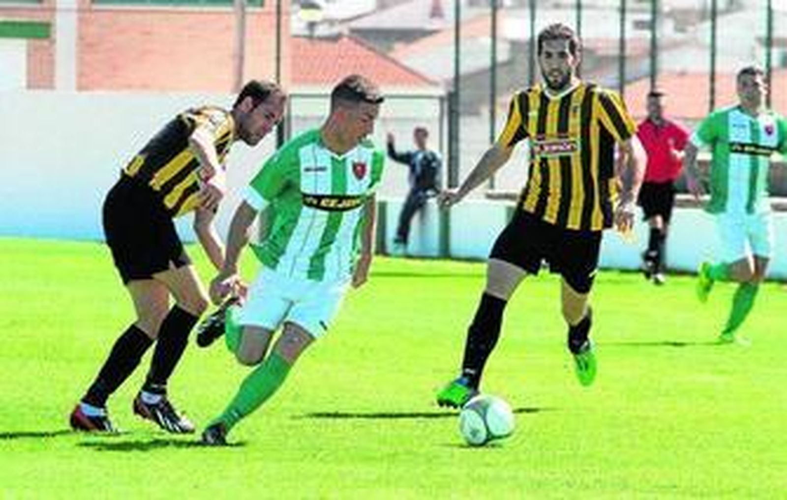 San Roque de Lepe B y Olímpica saldrán a rentabilizar el empate que firmaron.