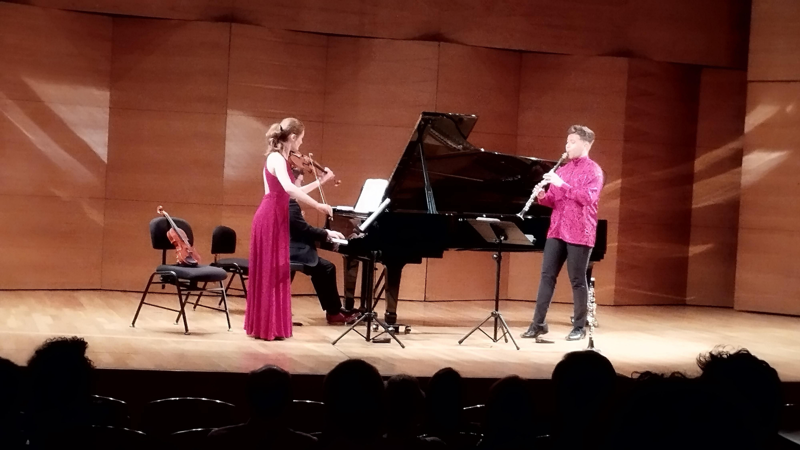 Noa Wildschut, Frank Dupree y Pablo Barragán en el Espacio Turina