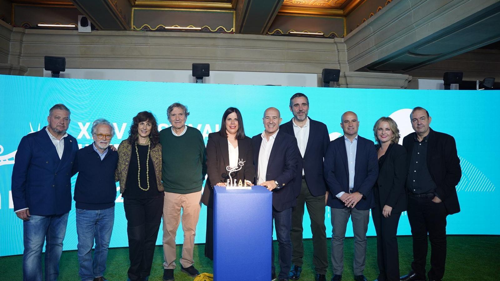 Distintas autoridades durante la presentación oficial de FICAL.