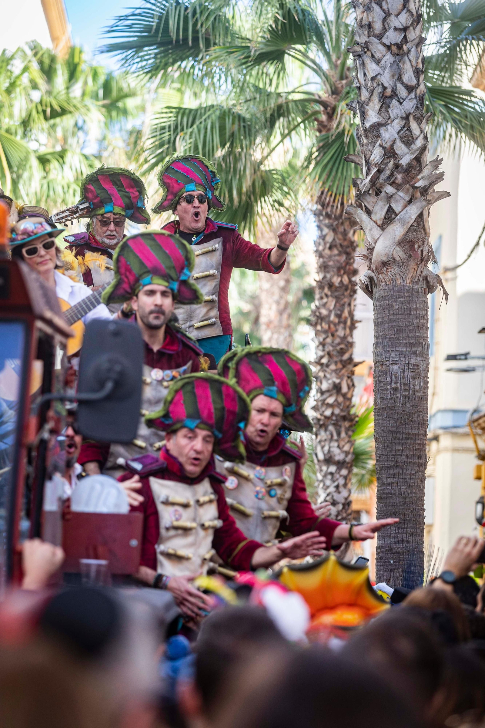 Todas las imágenes de los carruseles de coros de la Viña y el Mentidero del Carnaval de Cádiz 2024