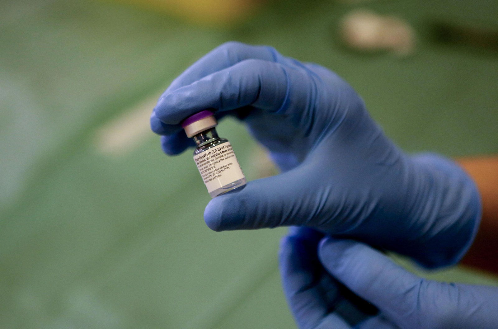 La vacuna de Pfizer, que se está aplicando a los ancianos en Sevilla.