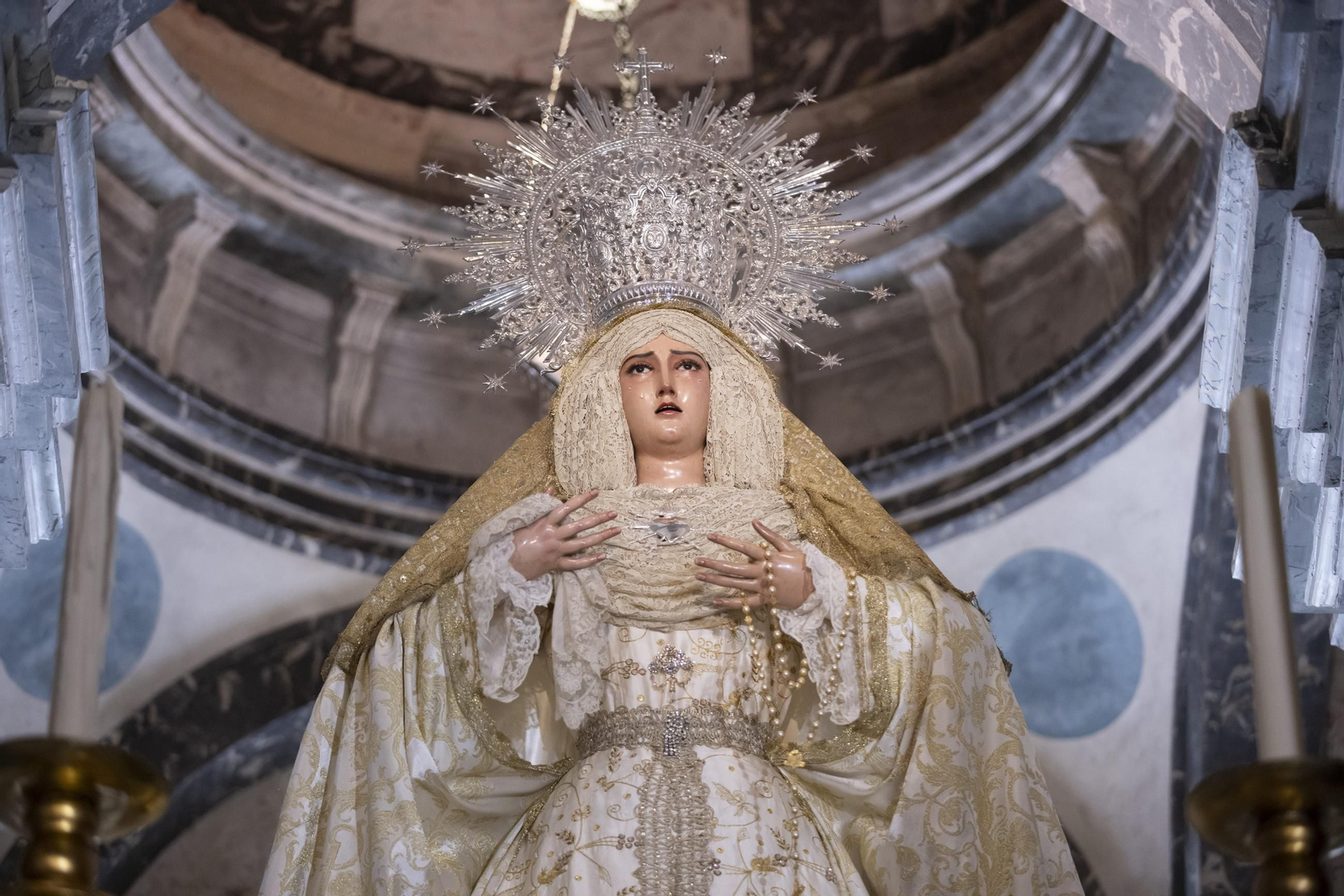 Ntra. Sra. del Mayor Dolor Coronada