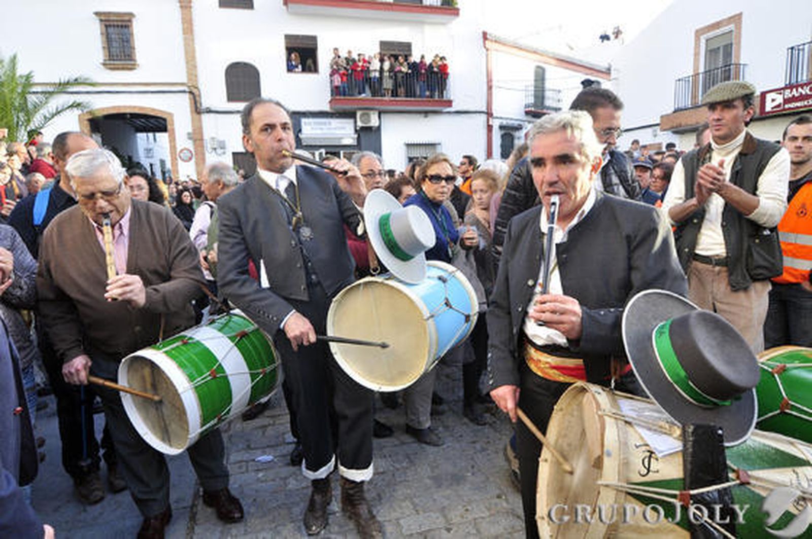 Peregrinación extraordinaria de la Hermandad del Rocío de Triana a Almonte. / Manuel Gómez