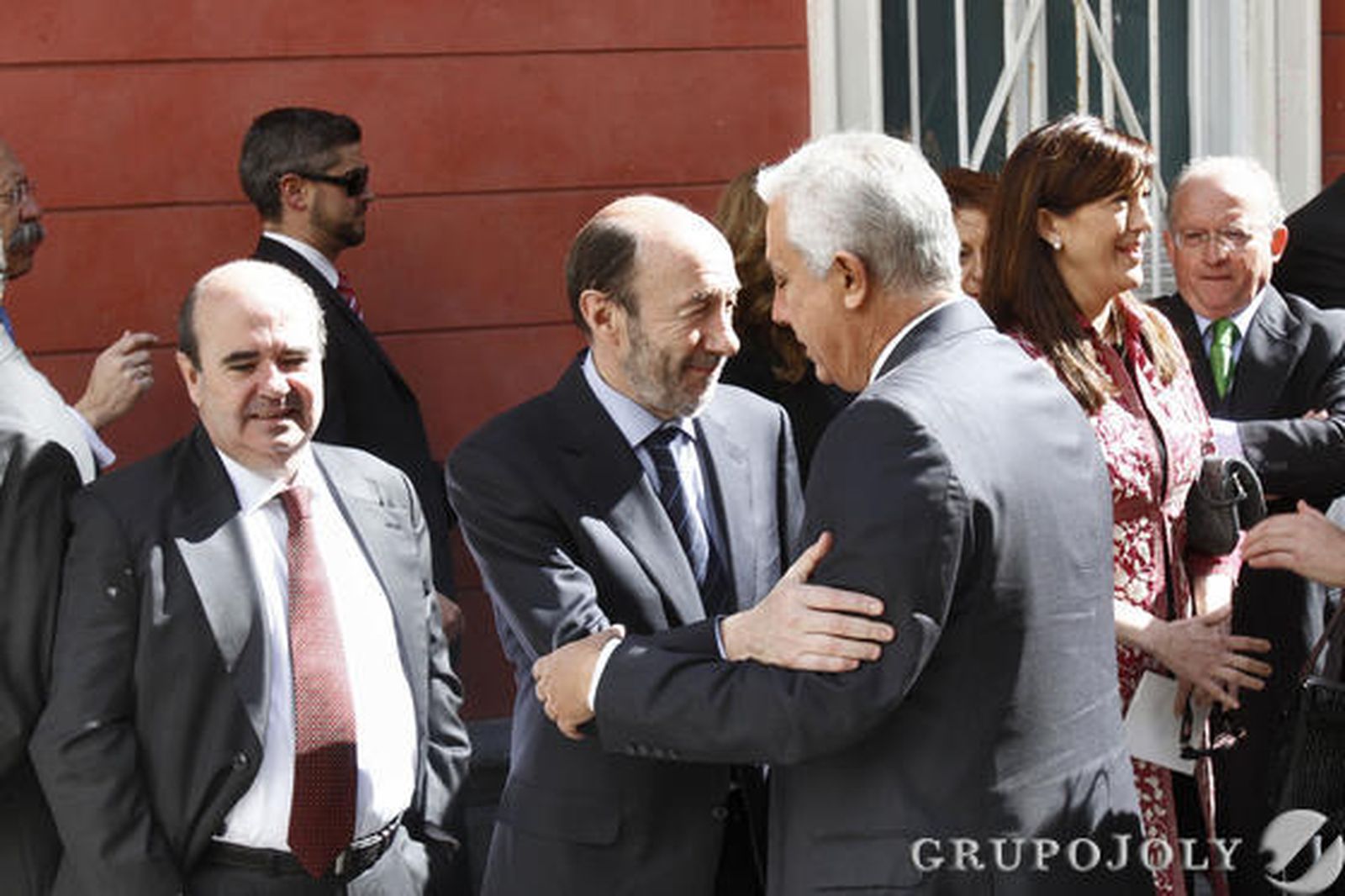Acto de conmemoración del Bicentenario de la Constitución de 1812.

Foto: Lourdes de Vicente, Joaquin Pino y Jose Braza