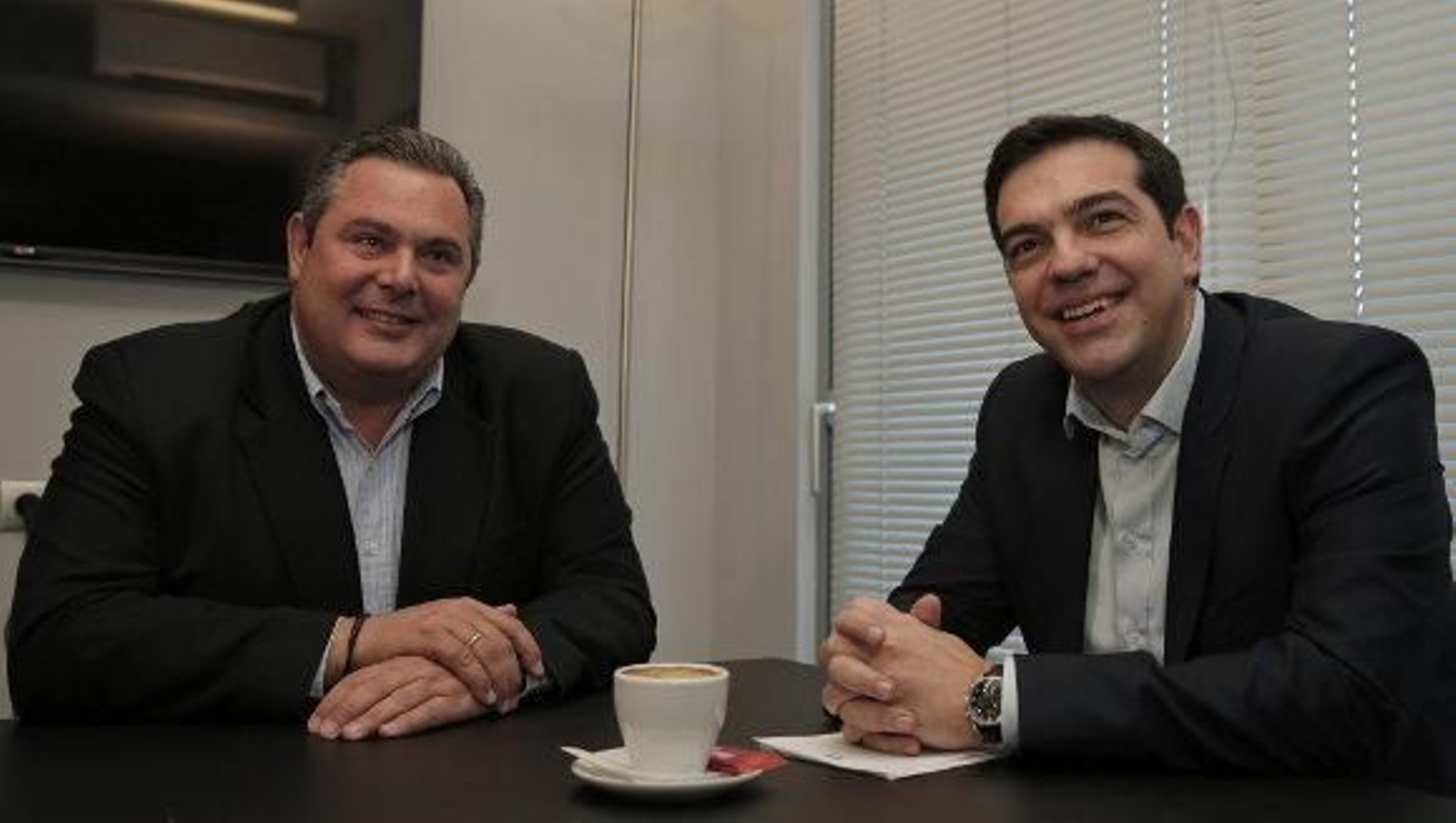 Syriza pacta con la derecha nacionalista griega para formar Gobierno