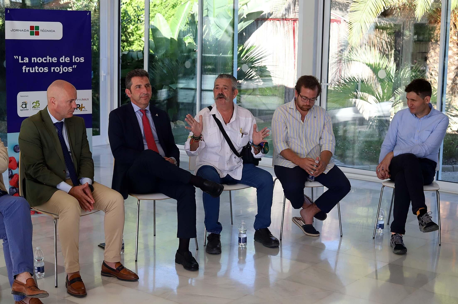 Imágenes de la Jornada "La noche de los frutos rojos"