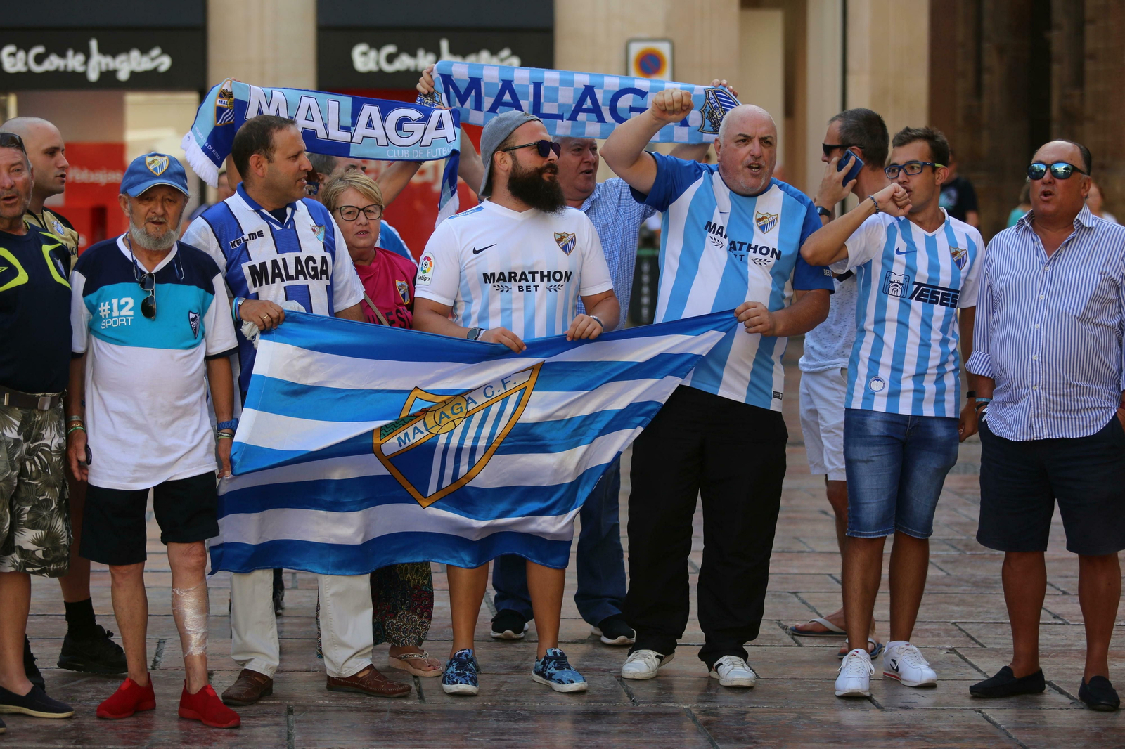 Protesta contra Al-Thani