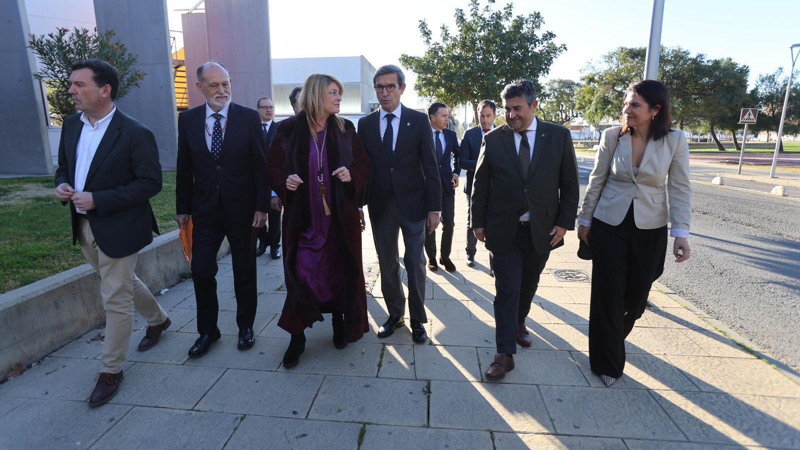 Llegada del consejero Paradela a la Universidad de Huelva.