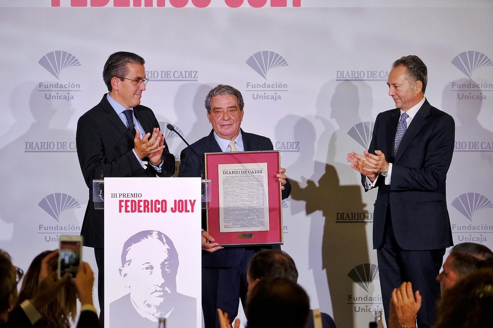 Entrega del premio Federico Joly a Augusto Delkáder