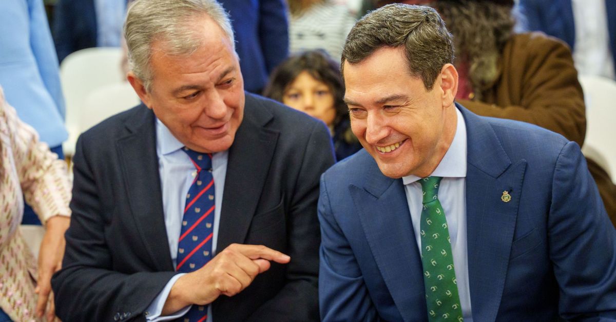 Juanma Moreno sitúa a todo su Gobierno en las listas y se queda con ...