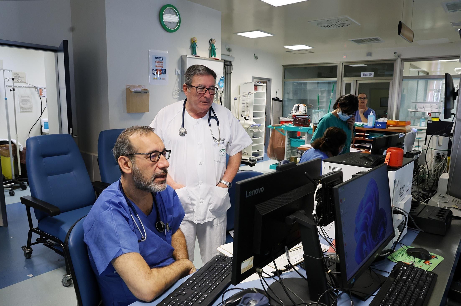 Imágenes de la UCI del Hospital Infanta Elena en Huelva