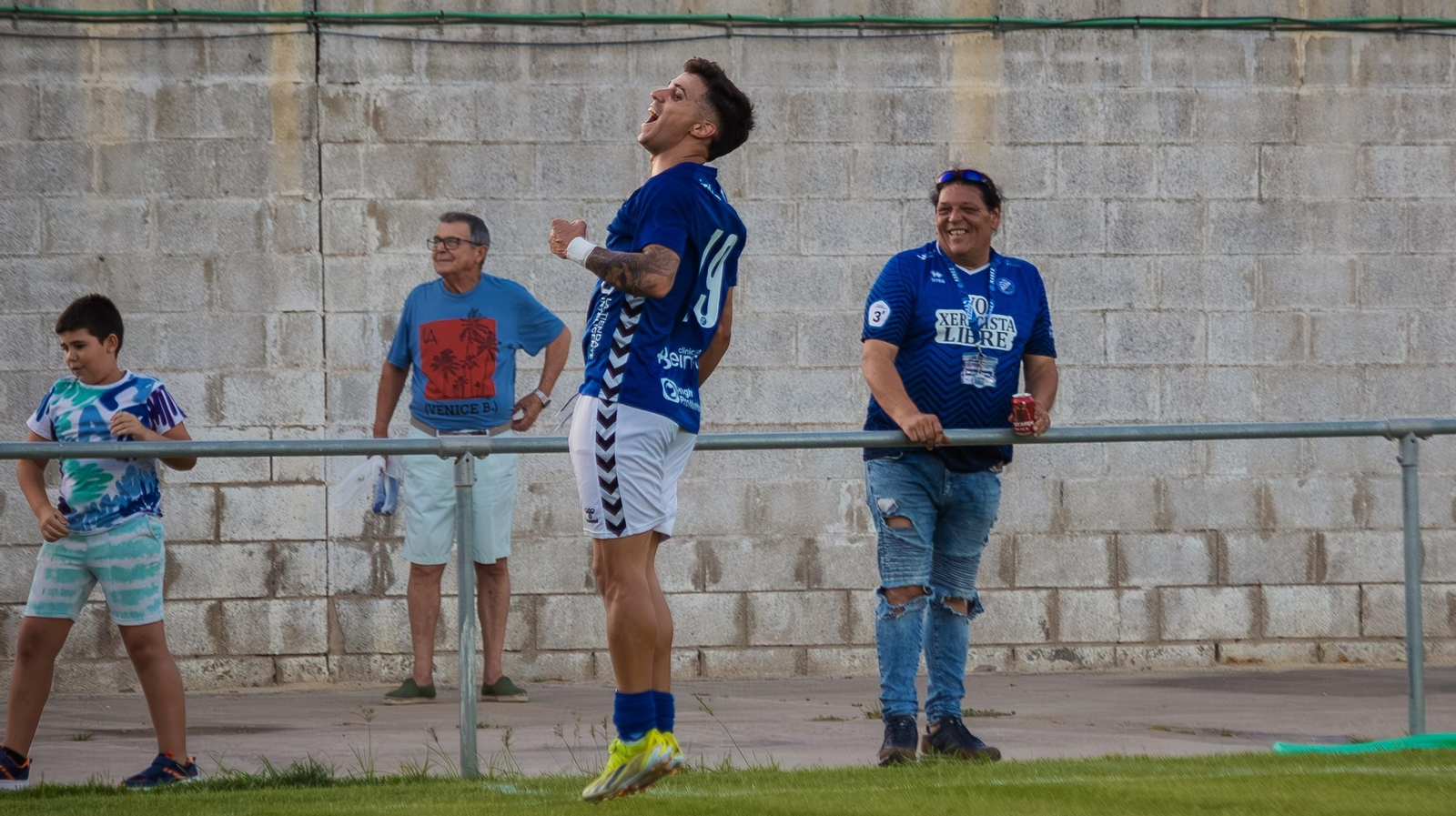 Las mejores imágenes de la victoria del Xerez DFC ante el Algeciras en el III Trofeo Pepe Ravelo