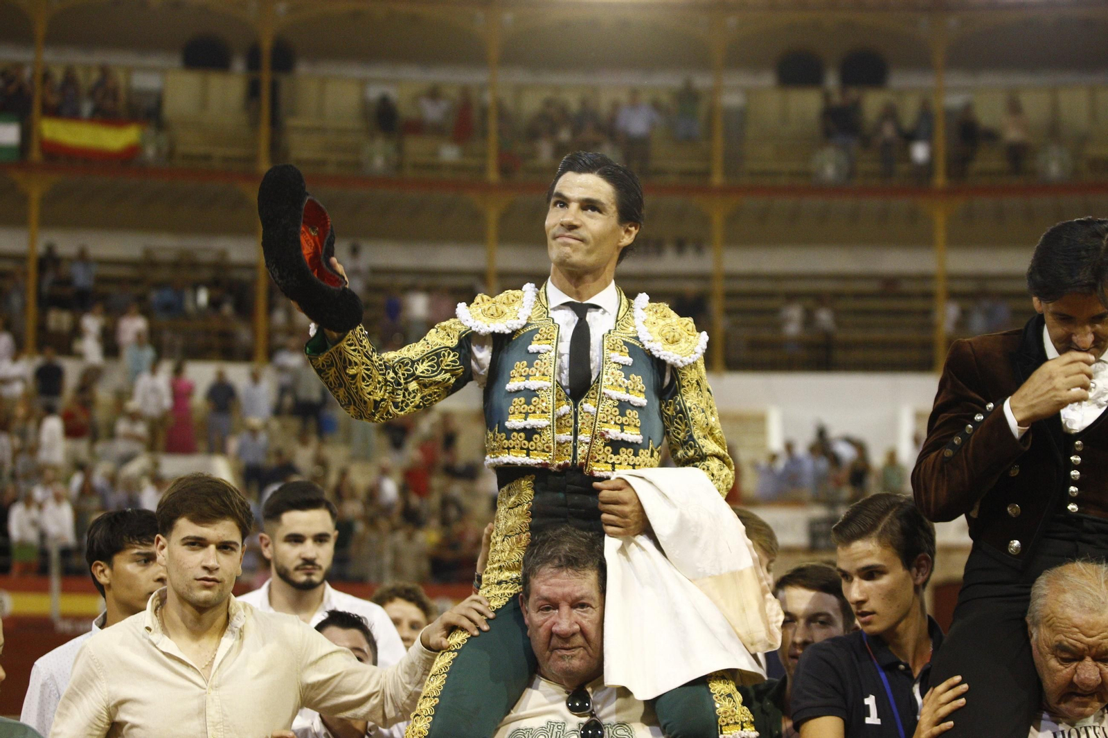 Las mejores imágenes de la corrida de toros de Diego Ventura, Talavante y Pablo Aguado, en Almería