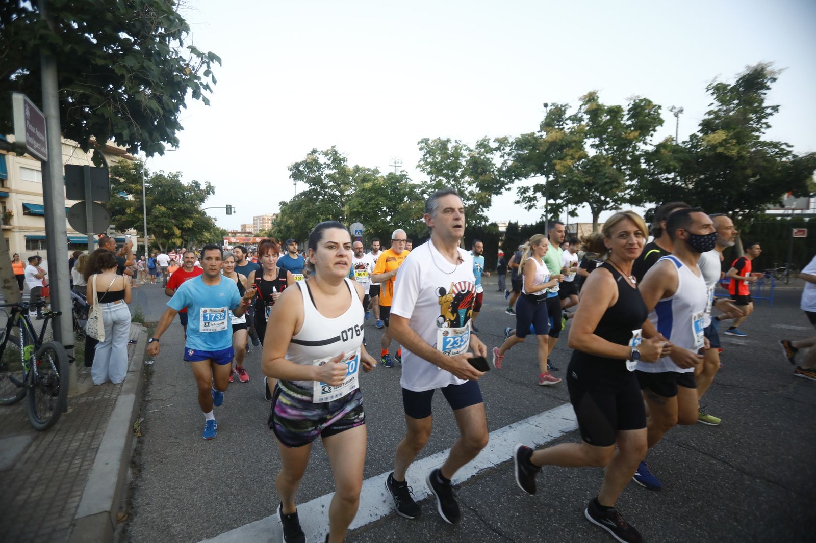 Las mejores fotografías de la Nocturna Trotacalles de Córdoba