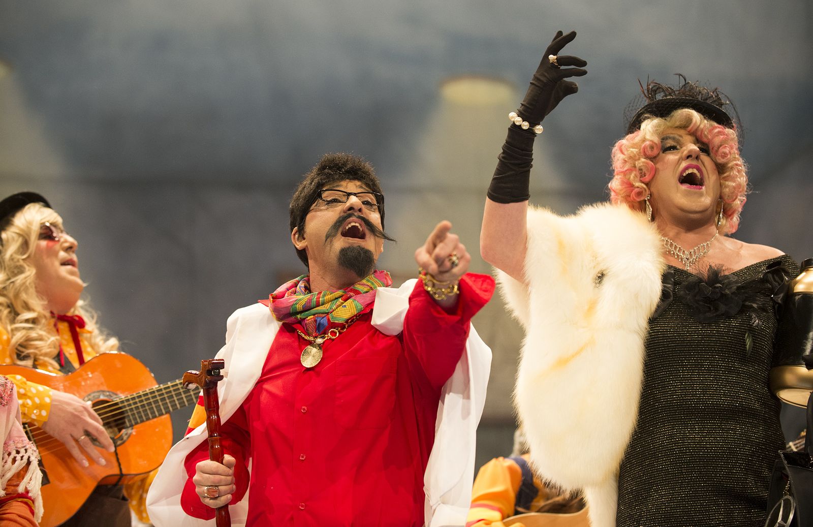 Las imágenes de la sexta función clasificatoria