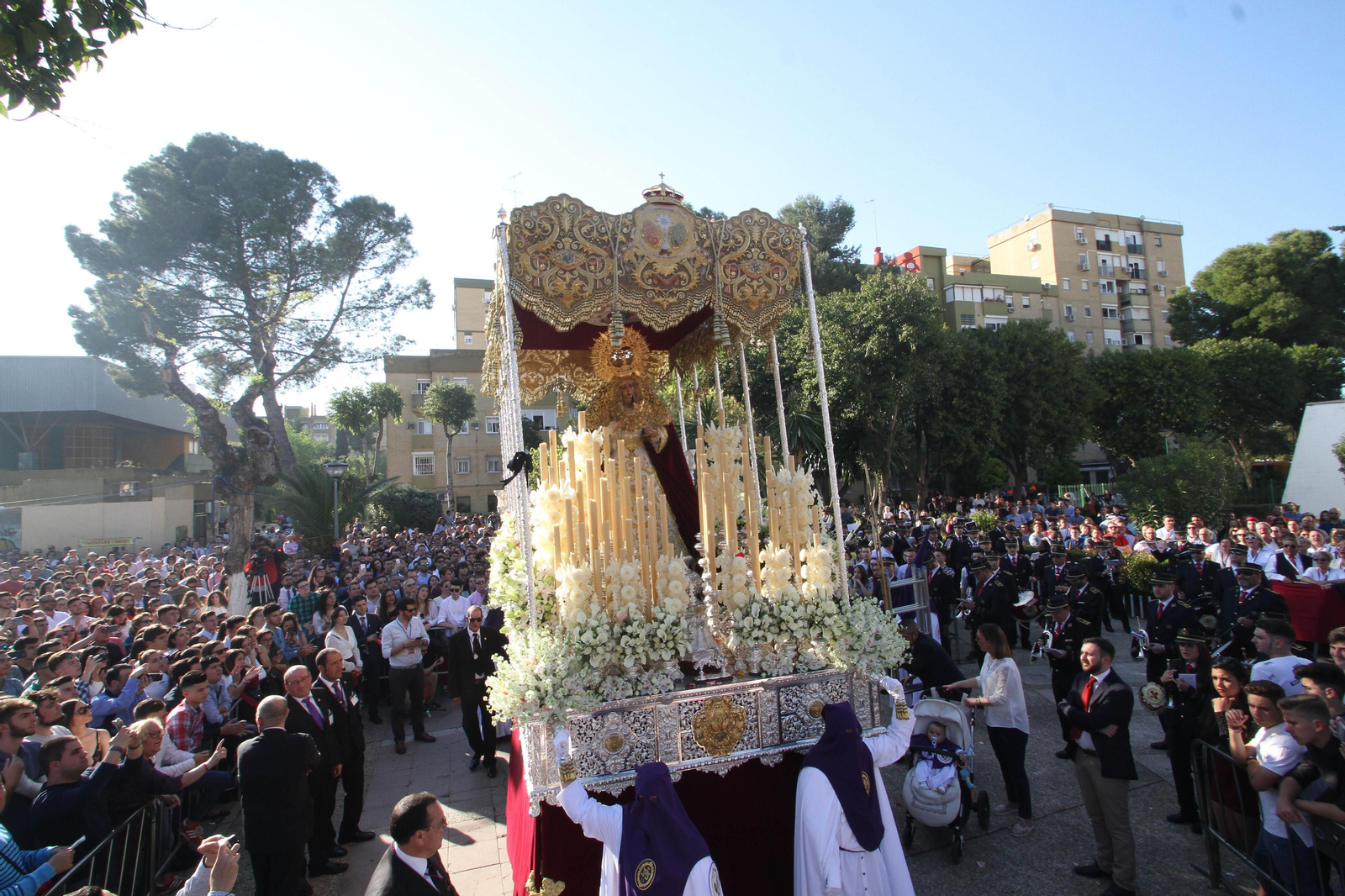 La Hermandad de Jesús de Nazaret, de Pino Montano.