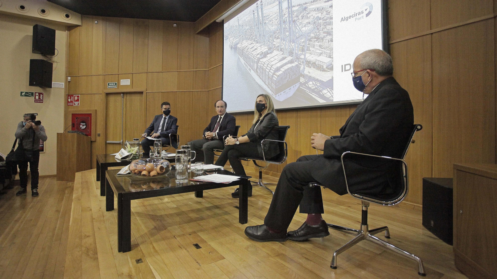 Las mejores fotos de la jornada técnica sobre puertos del Grupo Joly