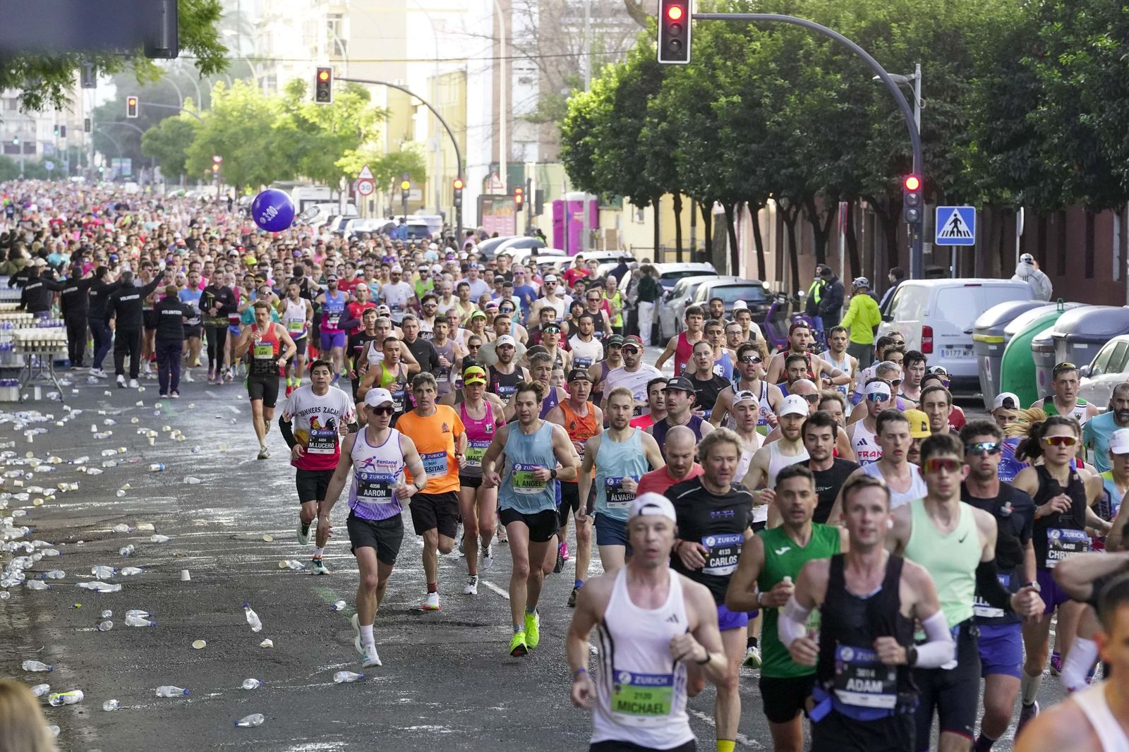 el Zurich Maratón de Sevilla 2026 por Lopez de Gomara, galería 1