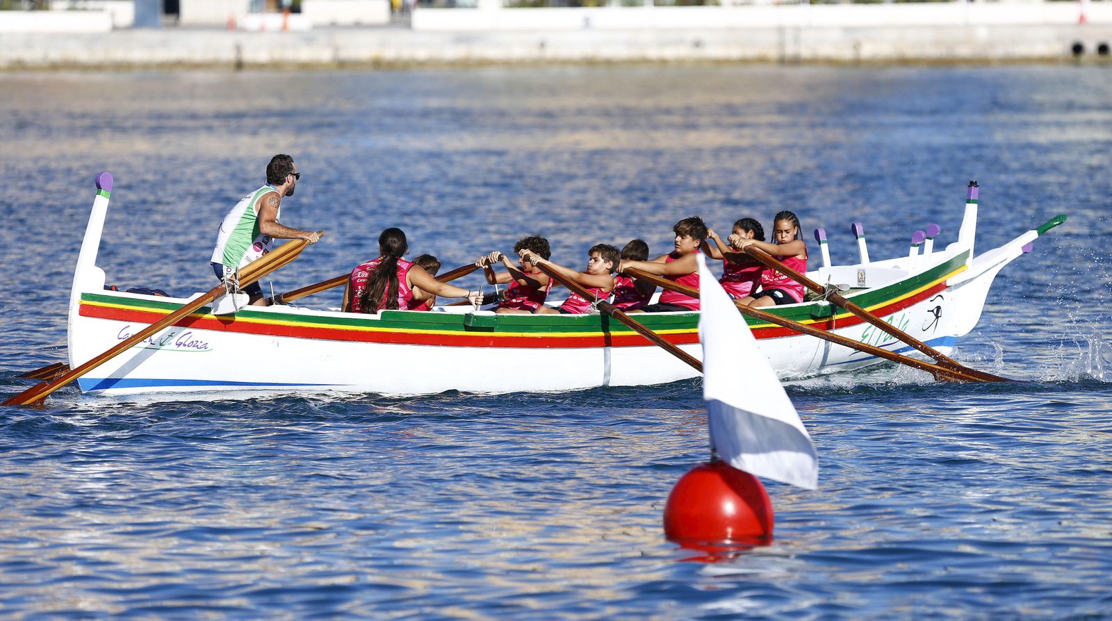 Las fotos de la carrera de jábegas en el puerto de Málaga
