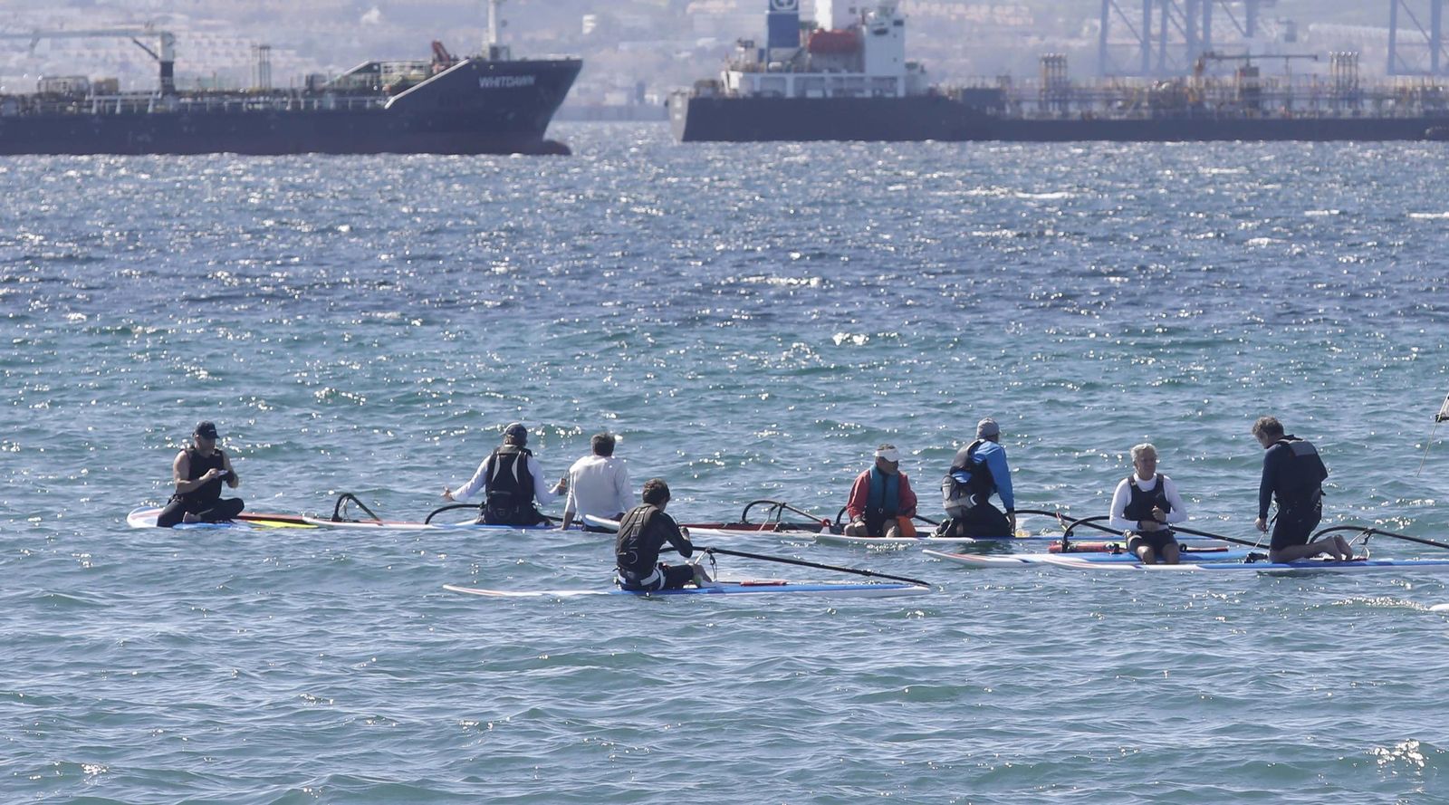 Las fotos de la primera jornada de la Copa de Andalucía de la clase windsurfer en La Línea