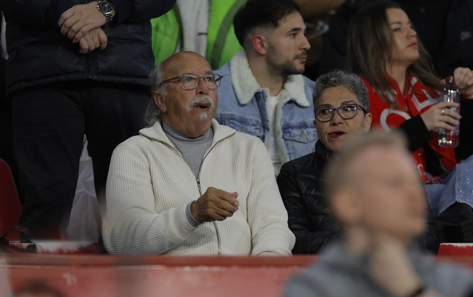 Búscate en las fotos del Sevilla Fc - Fc Barcelona