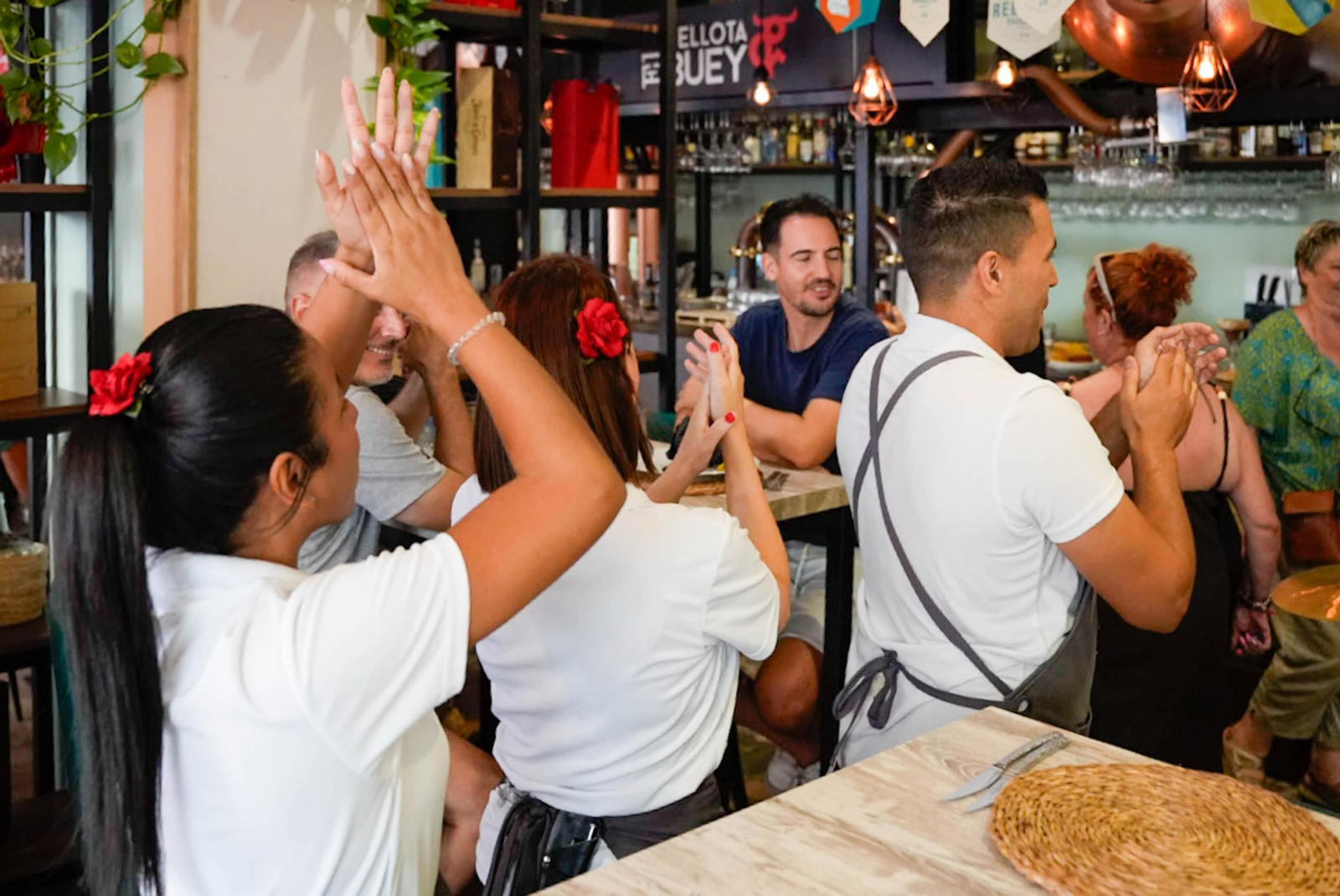 Así viven los almerienses el primer sábado de la Feria del Mediodía