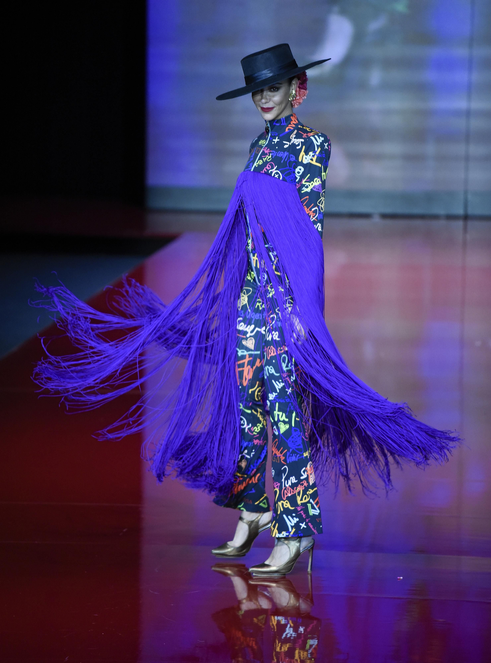 El desfile de Verónica de la Vega en SIMOF 2022, todas las fotos