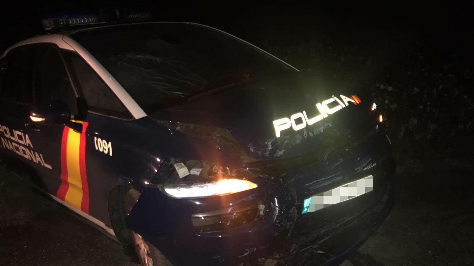 Así quedó el patrullero tras ser embestido por una furgoneta en octubre de 2018.
