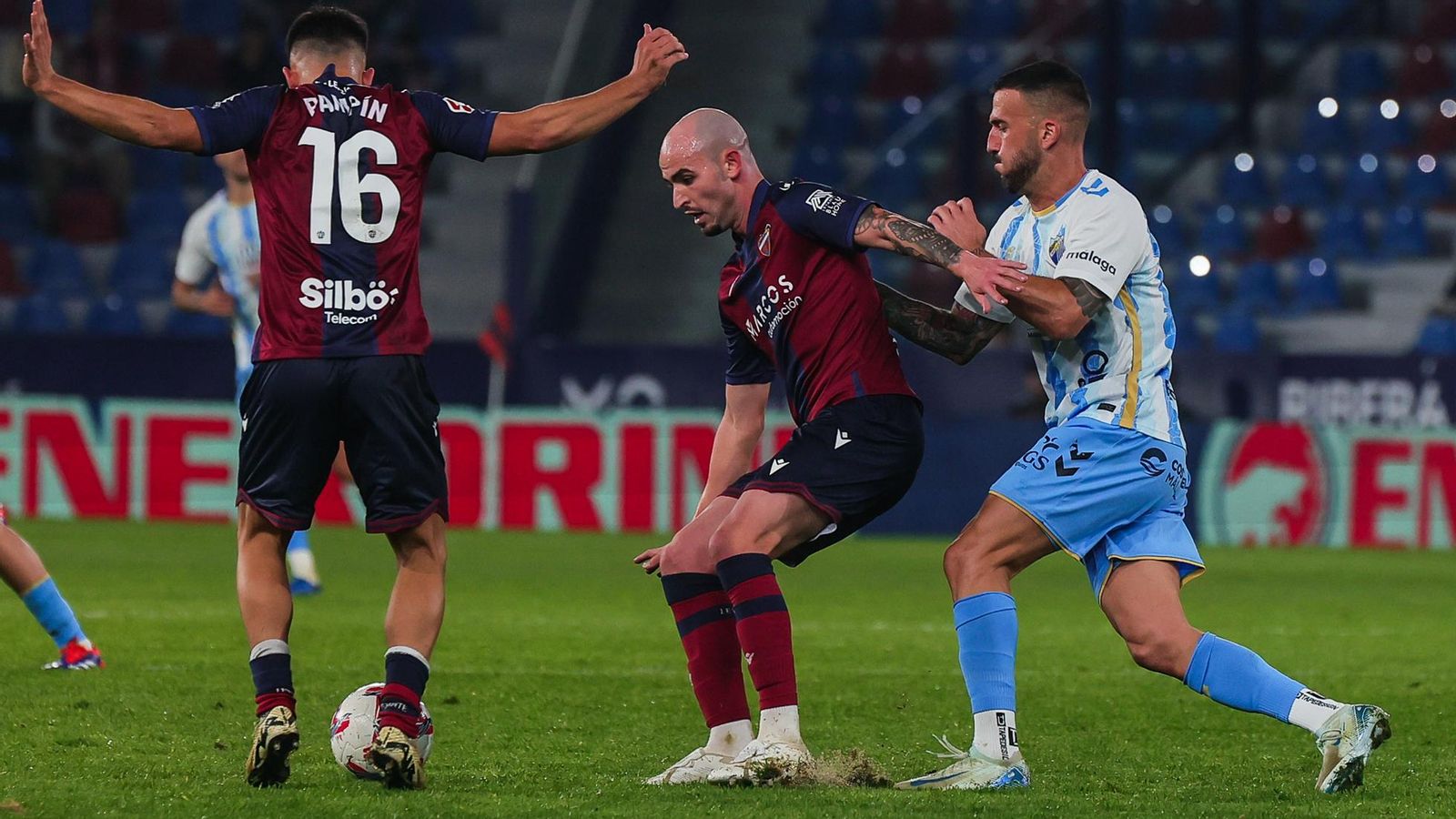 Las fotos del Levante-Málaga CF