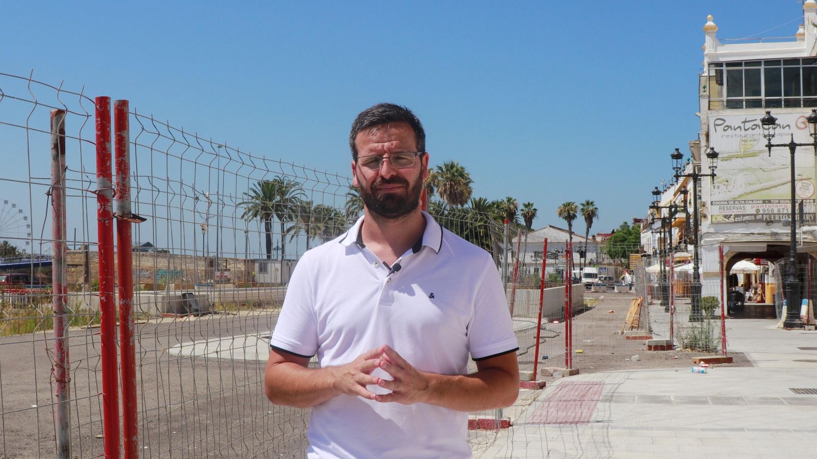 Javier Botella, junto a la explanada donde se iba a construir el parking de Pozos Dulces.
