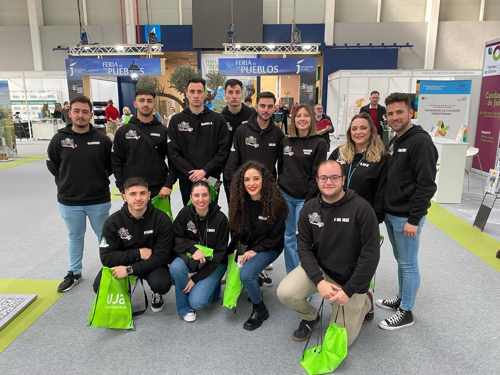 En imágenes: arrancan de forma multitudinaria la X Feria de los Pueblos de Jaén