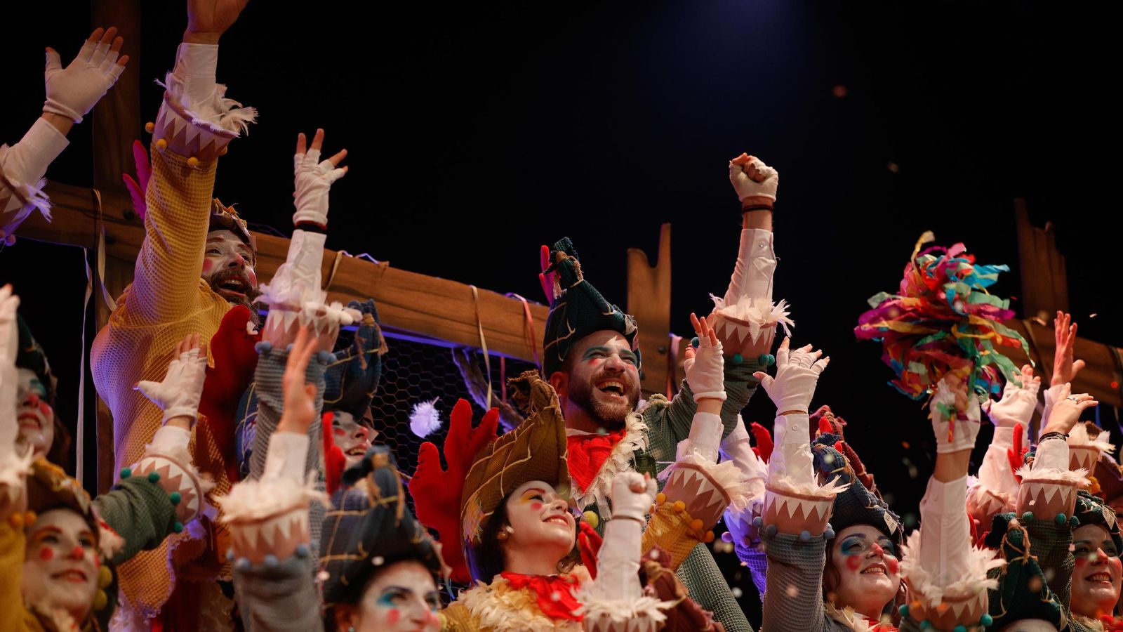 Búscate entre las mejores imágenes de la tercera semifinal del COAC 2025