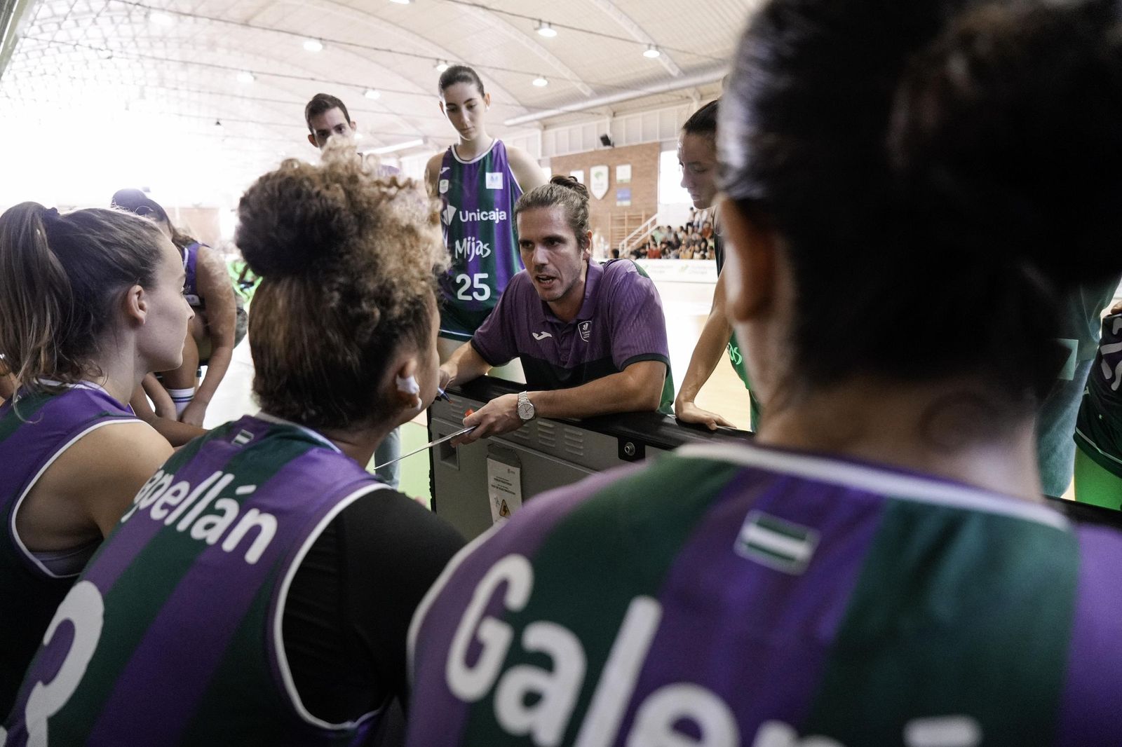 El Unicaja Mijas se da un festin ante el Barakaldo (81-50)