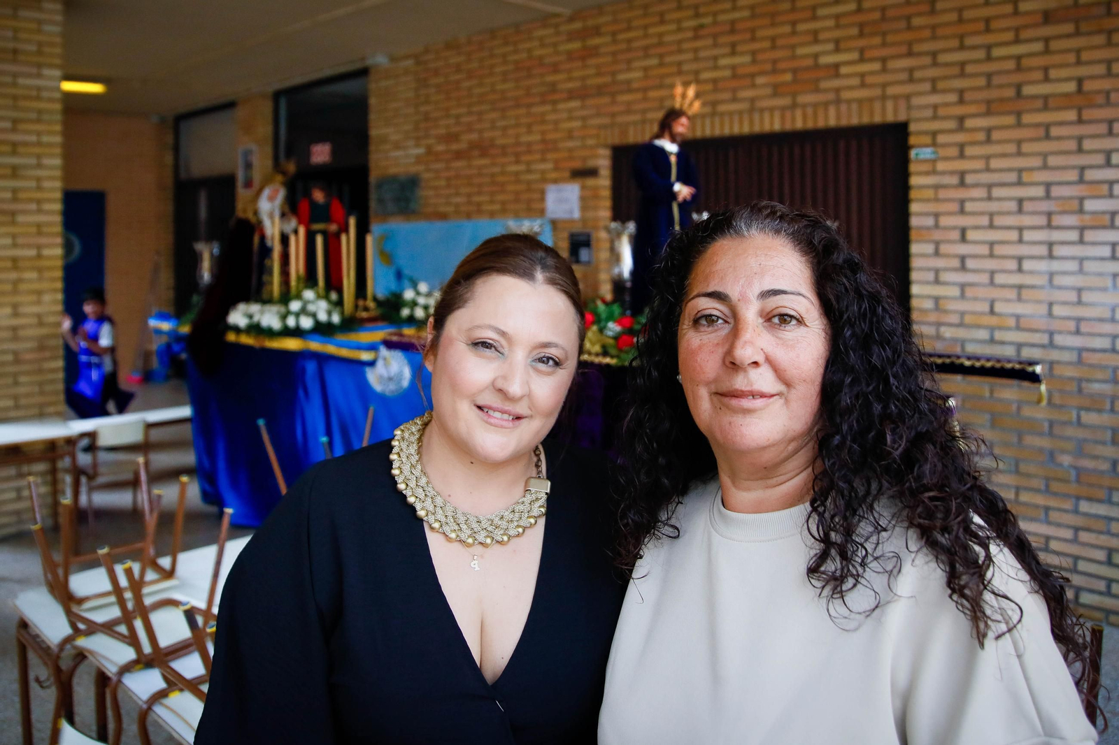 Las imágenes del CEIP San Fernando de El Zapillo de la ciudad de Almería en procesión en el viernes de dolores