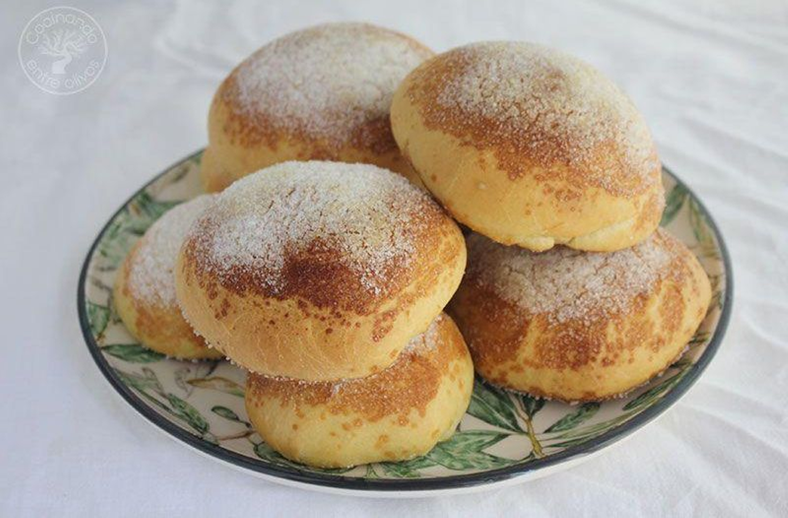 Aunque es más conocida su versión salada y rellena, el ochío dulce hace las meriendas perfectas de Úbeda.