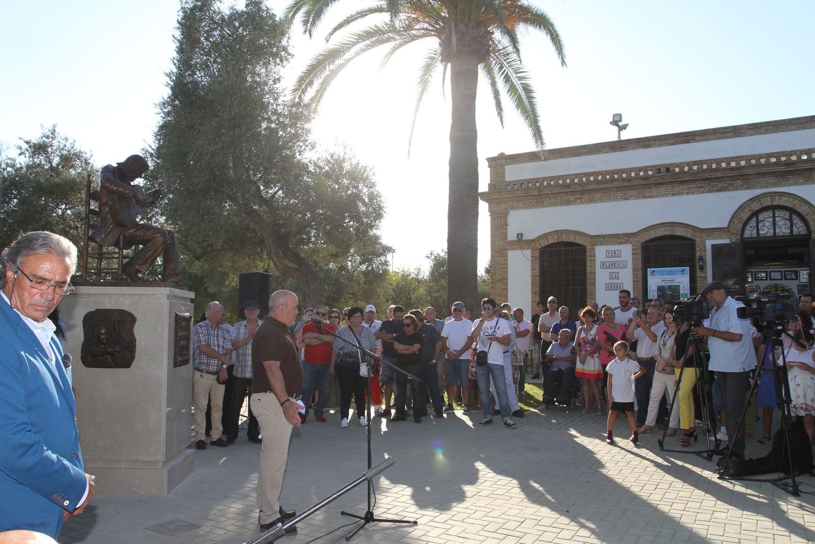 Inaguración del monumento al Niño Miguel.